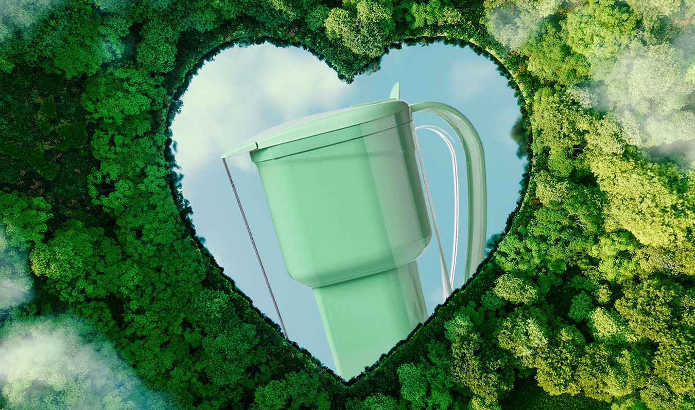 Vuelve la jarra verde de Alkanatur: más que una jarra, un compromiso diario